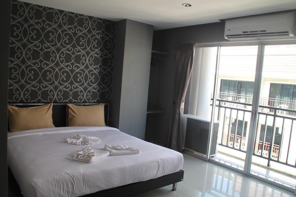 Sweet Hotel Patong Phòng bức ảnh