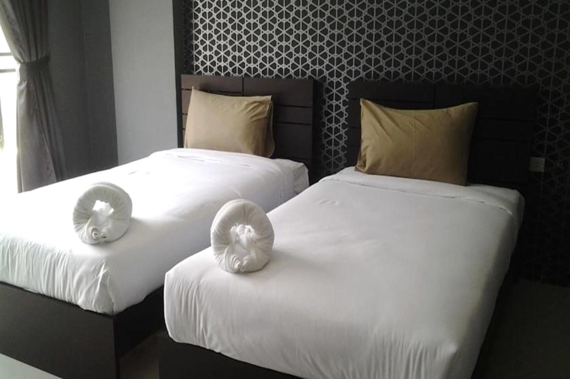 Sweet Hotel Patong Ngoại thất bức ảnh