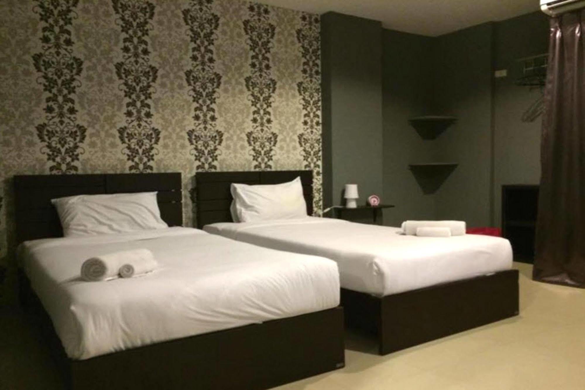 Sweet Hotel Patong Ngoại thất bức ảnh